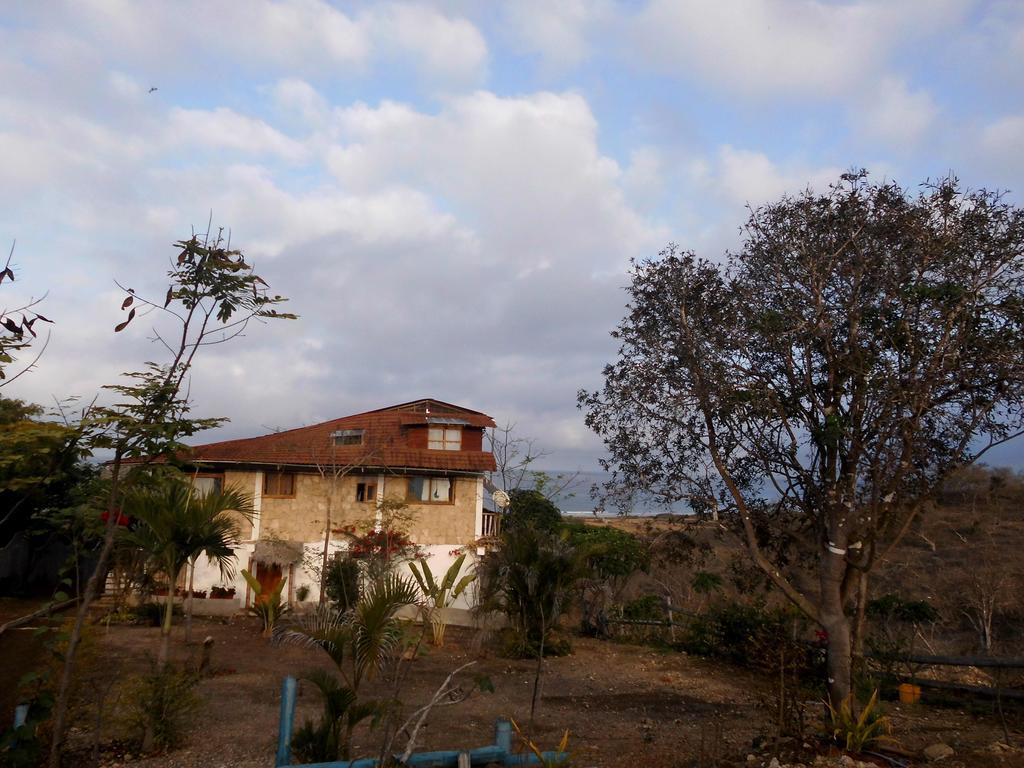 Maremonti Bed & Breakfast Puerto López エクステリア 写真