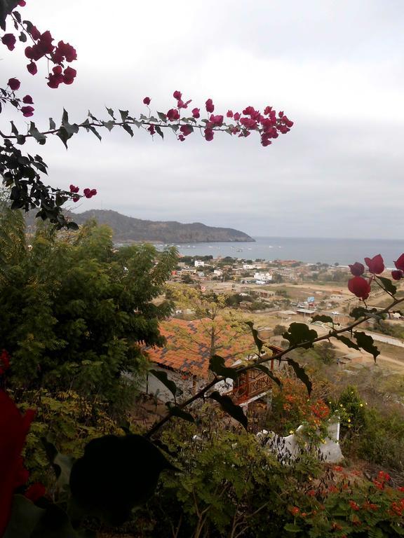 Maremonti Bed & Breakfast Puerto López エクステリア 写真