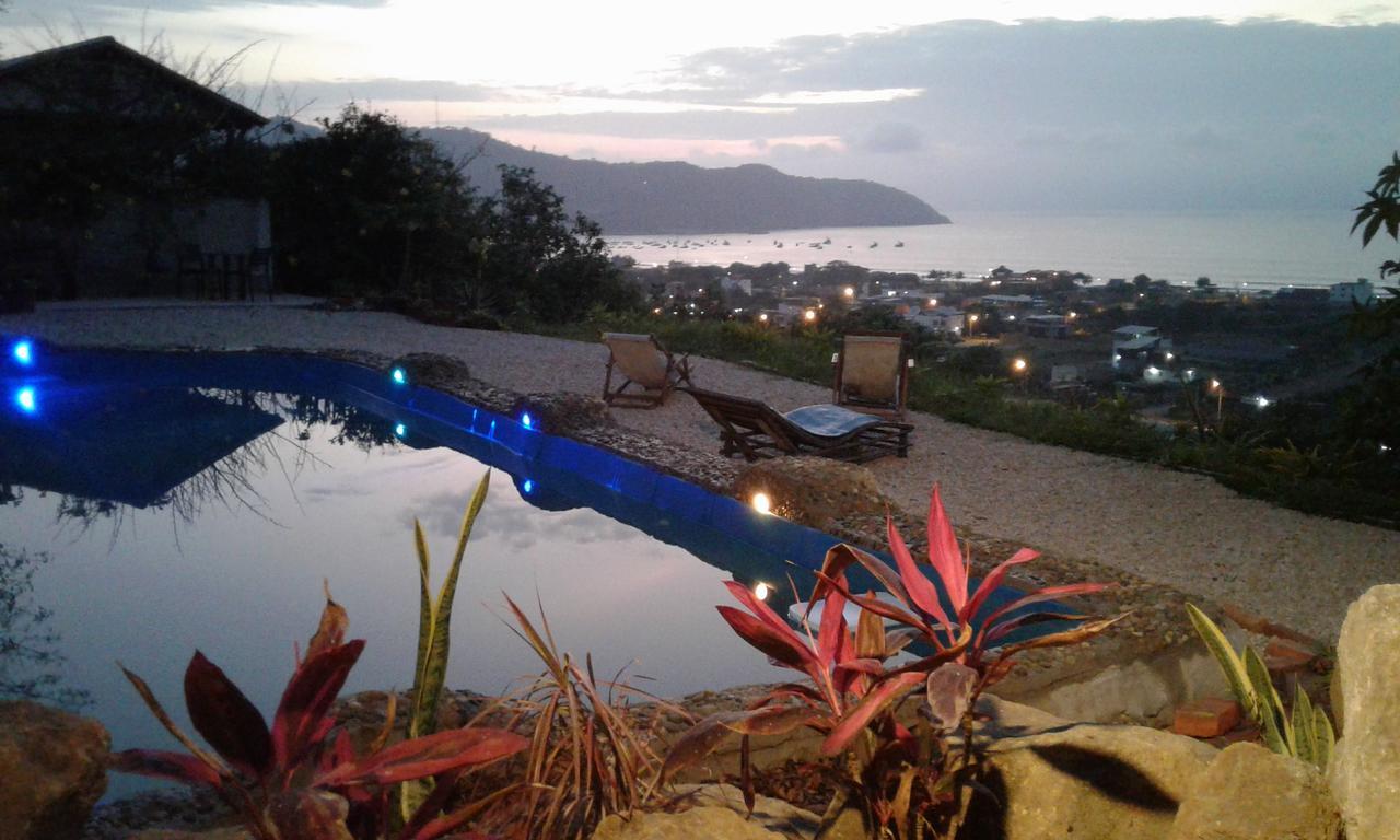 Maremonti Bed & Breakfast Puerto López エクステリア 写真