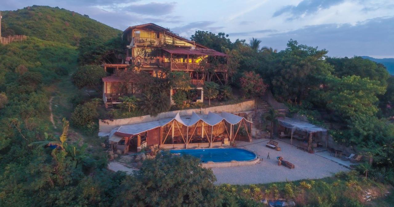 Maremonti Bed & Breakfast Puerto López エクステリア 写真